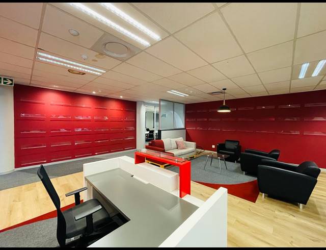 874M² OFFICE TO LET IN WATERFALL